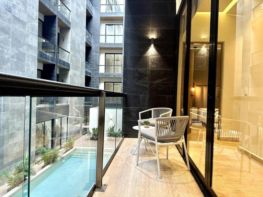 Apartamento Modern Loft With Rooftop Pool & Steps From The By Solmar